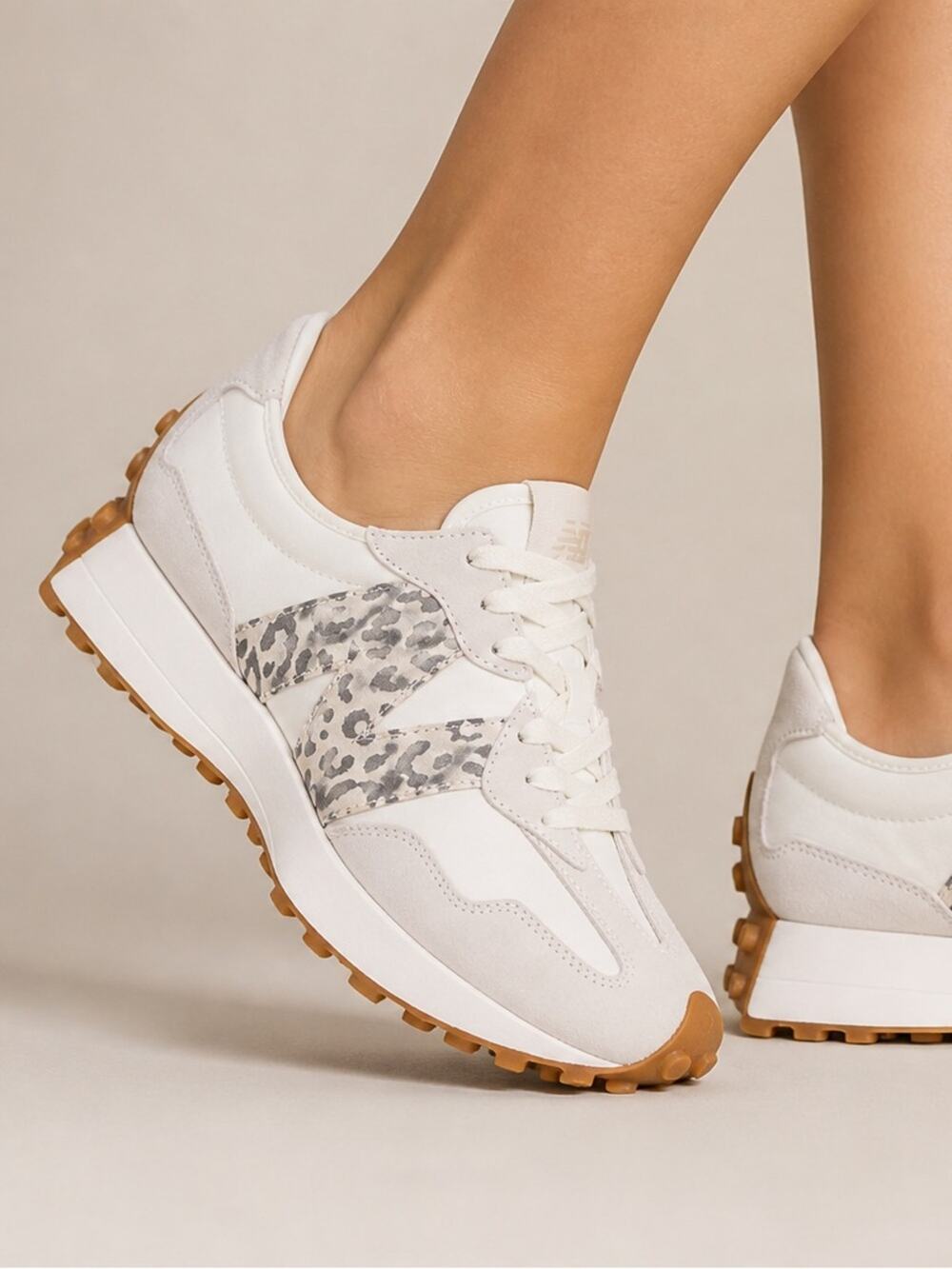 New Balance 327 Sea Salt Leopard Print Sneakers Size 11.5 Womens 10 Mens